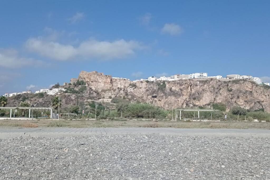 El Penon Idilico Piso A Pie De Playa Apartment Salobrena Bagian luar foto